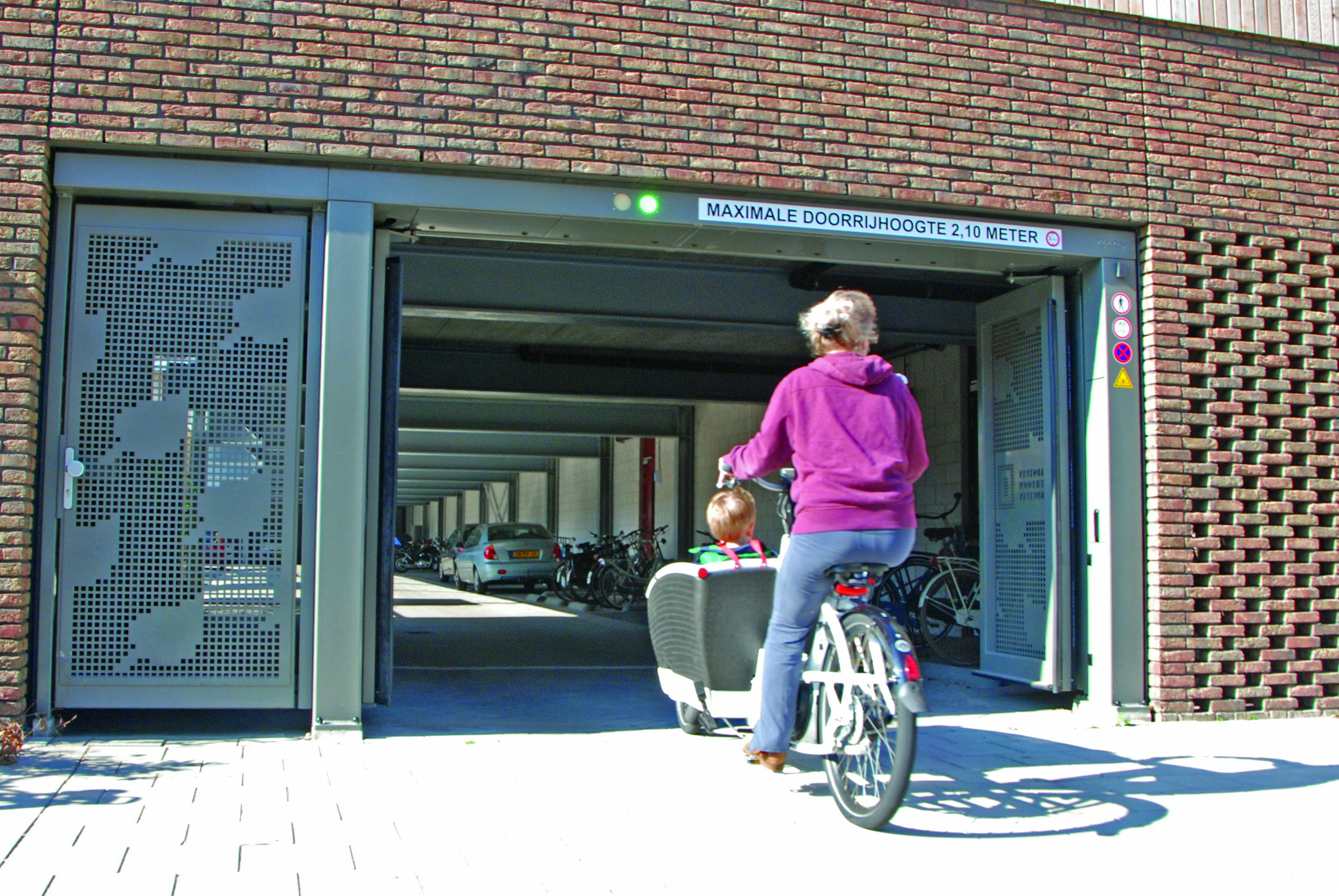 Speedgate parkeergarage Amsterdam stadstuin Overtoom