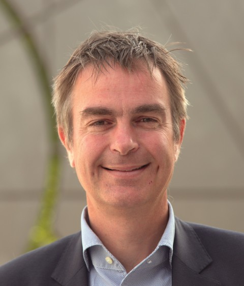 Leo Oosterveen