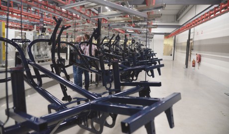 Power- & Freebaan met gekleurde frames.