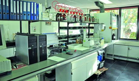 laboratorium..JPG