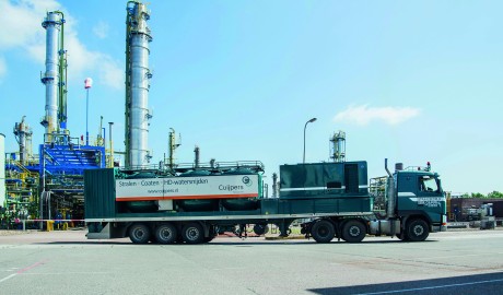 Vrachtwagen met straalunits
